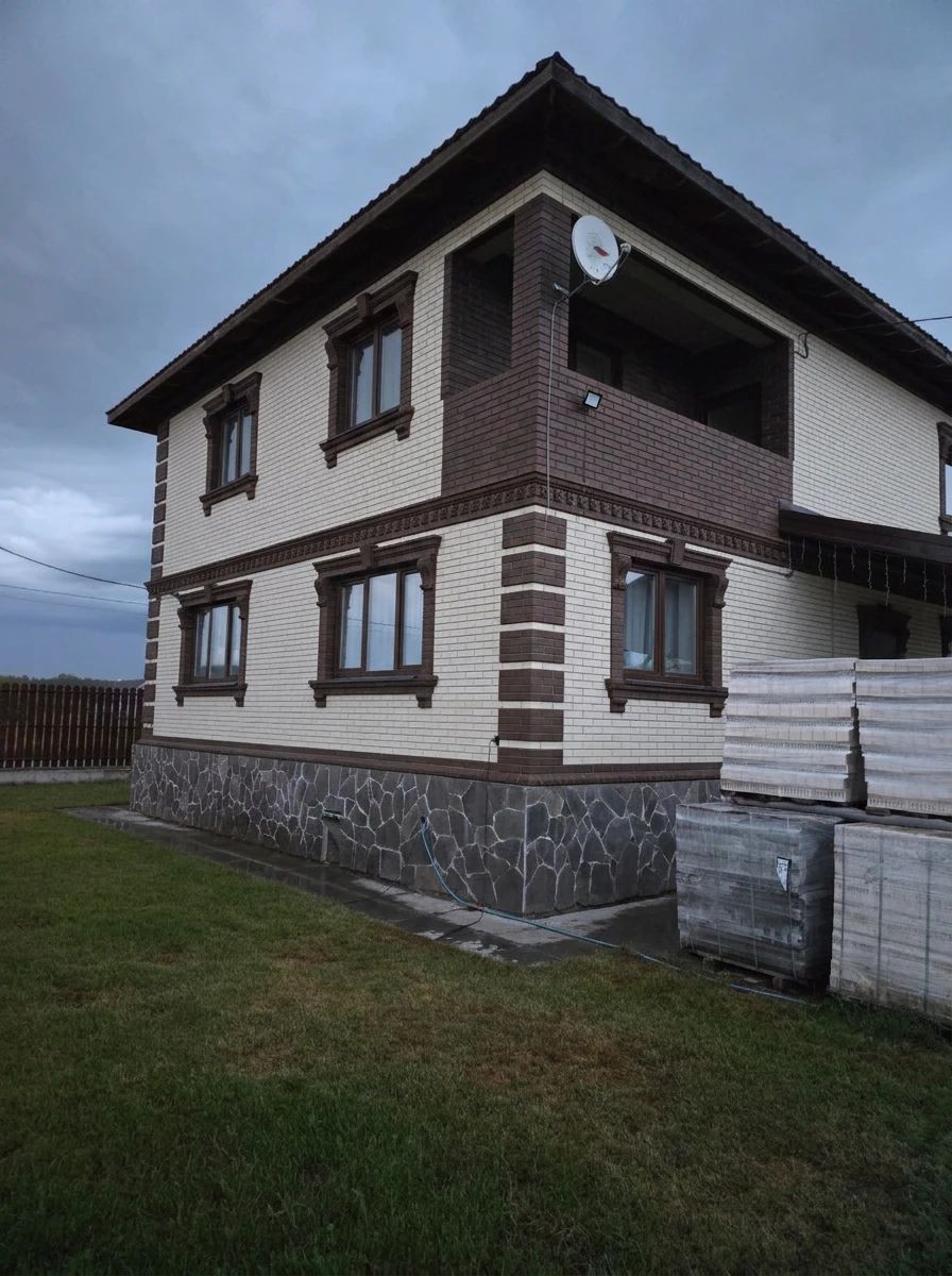 Дизайн фасада в стиле Классический — Фасад от нейросети AI Facade