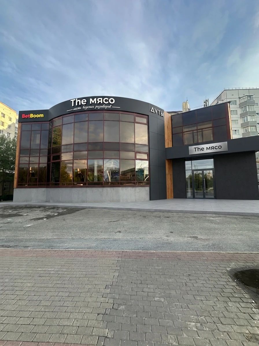 Дизайн фасада в стиле Минимализм — фото фасада от нейросети AI Facade