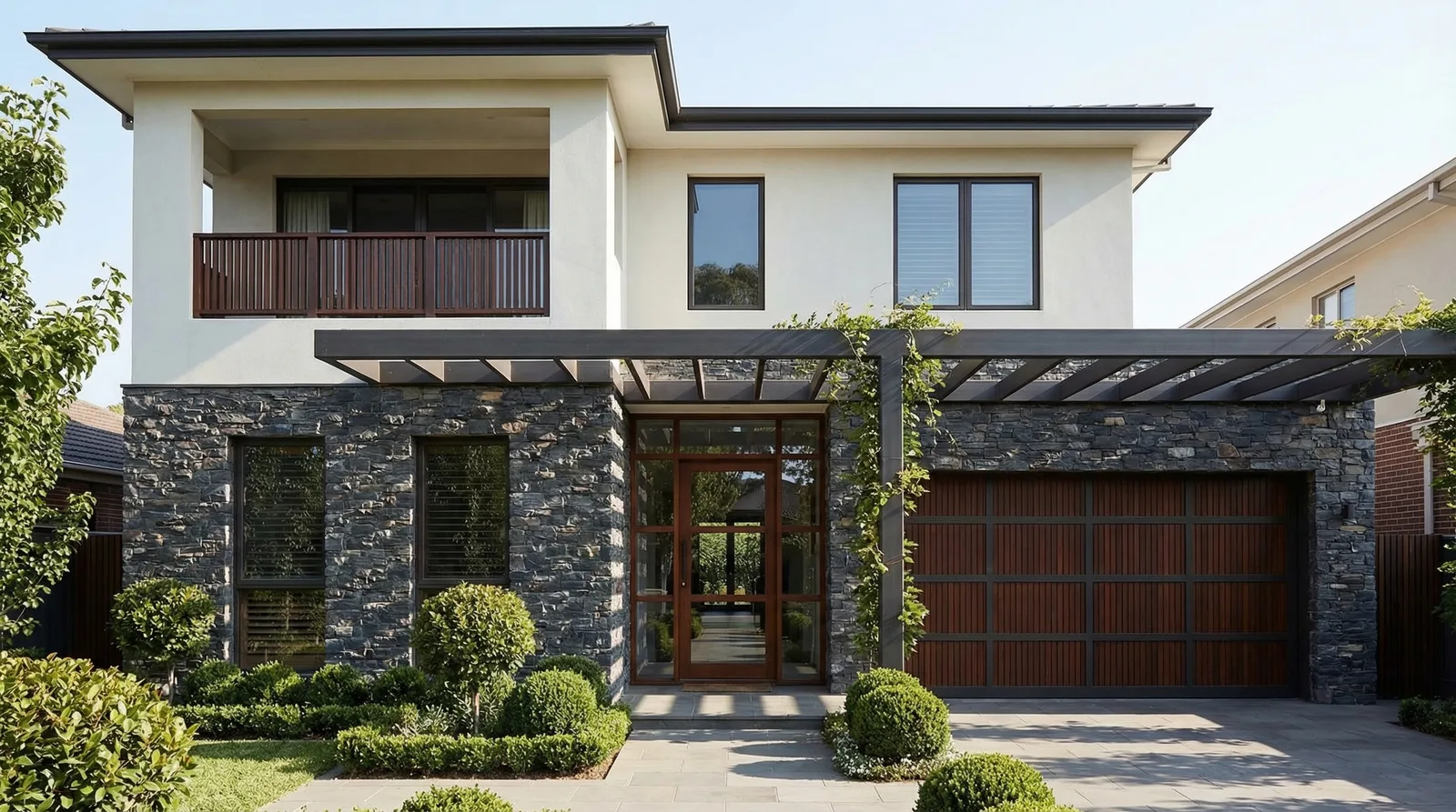 Стили фасадов для частных домов — фото примеров